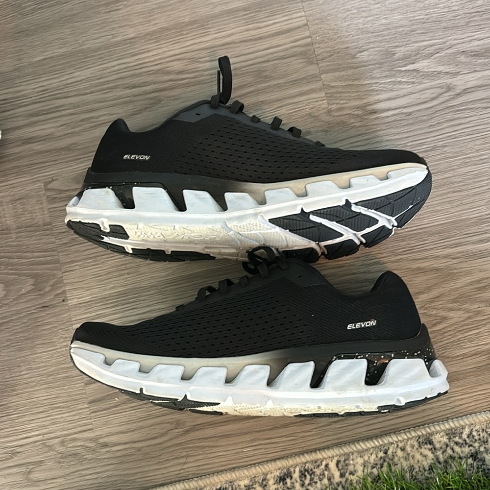 Hoka Elevon Black and White